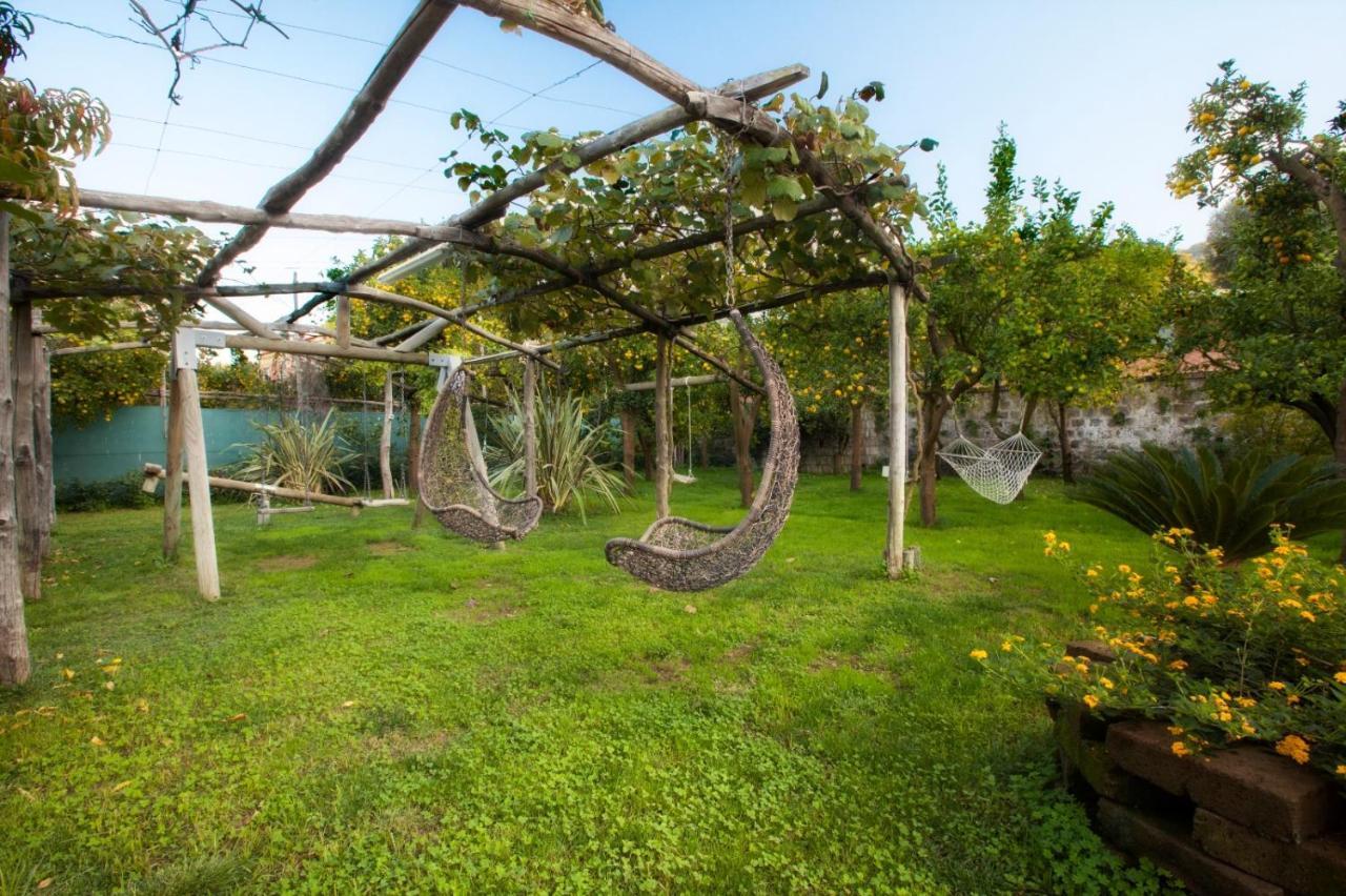 Casa Sorrento, Immerso Nel Verde A Pochi Passi Dal Centro Exterior photo